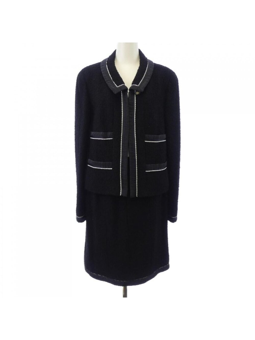 Chanel Vintage Suit Black